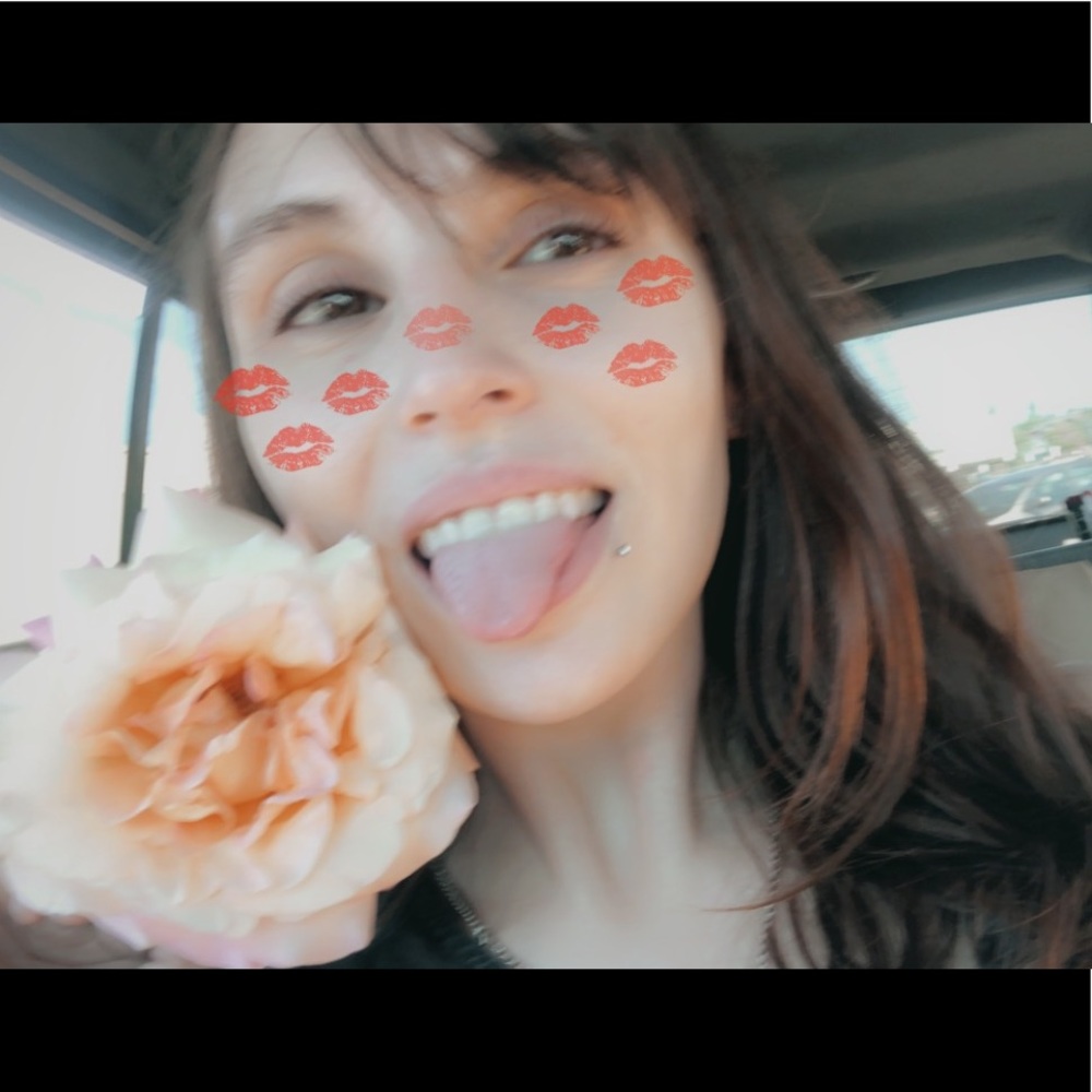 Meet your Posher, Sami